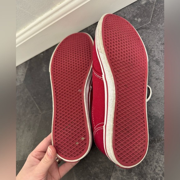 Vans Classic off the wall Pro Low Top Skate Shoes Canvas Red Women’s - Picture 3 of 13